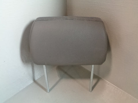 Discovery 2 Headrest Off Side Front Cloth in Grey Land Rover 1998 to 2004