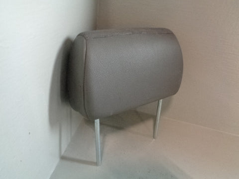 Discovery 2 Headrest Off Side Front Cloth in Grey Land Rover 1998 to 2004