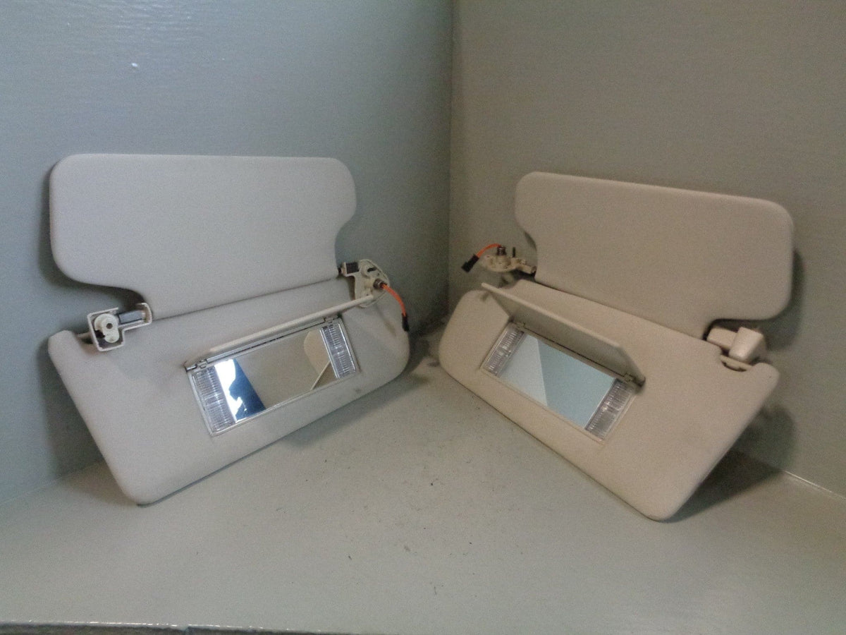 Range Rover L322 Sun Visors Mirrors and Lights Ivory 2006 to 2013 B19073