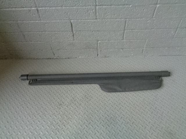 Discovery 2 Load Cover Parcel Shelf Retractable in Grey Land Rover R07073