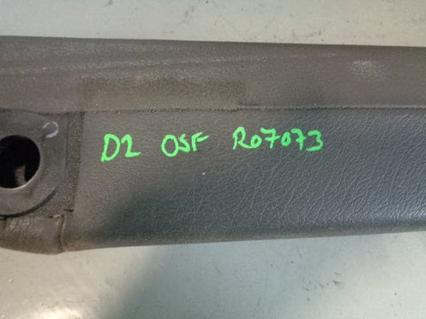 Discovery 2 Armrest Grey Off Side Right Driver Seat Land Rover R07073