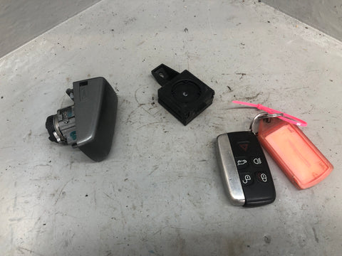 Discovery 4 Key Remote and Blade with Door Lock Land Rover 2009 to 2016 K18066