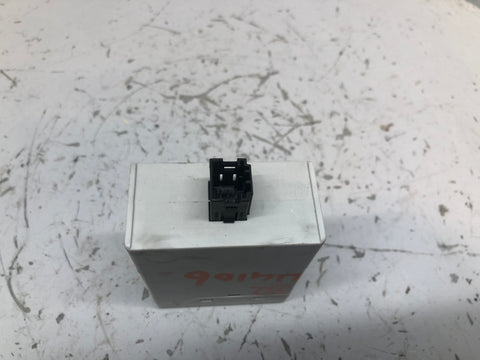 Discovery 2 Remote Receiver Module YWQ100031 Land Rover 1998 to 2004