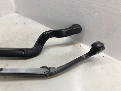 Range Rover Sport Wiper Arms Windscreen Front Pair L494 2014 to 2022