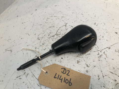 Discovery 2 Gear Selector Knob Auto Black Leather Land Rover 1998 to 2004