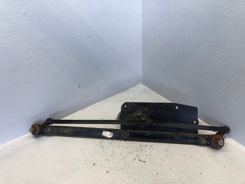 Discovery 2 Front Wiper Motor and Linkage DKD100620 Land Rover TD5 and V8