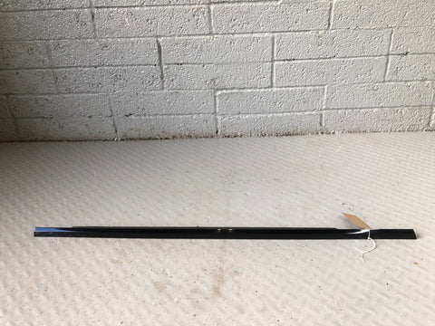 Range Rover Sport Window Weather Strip External Near Side Rear Black L494