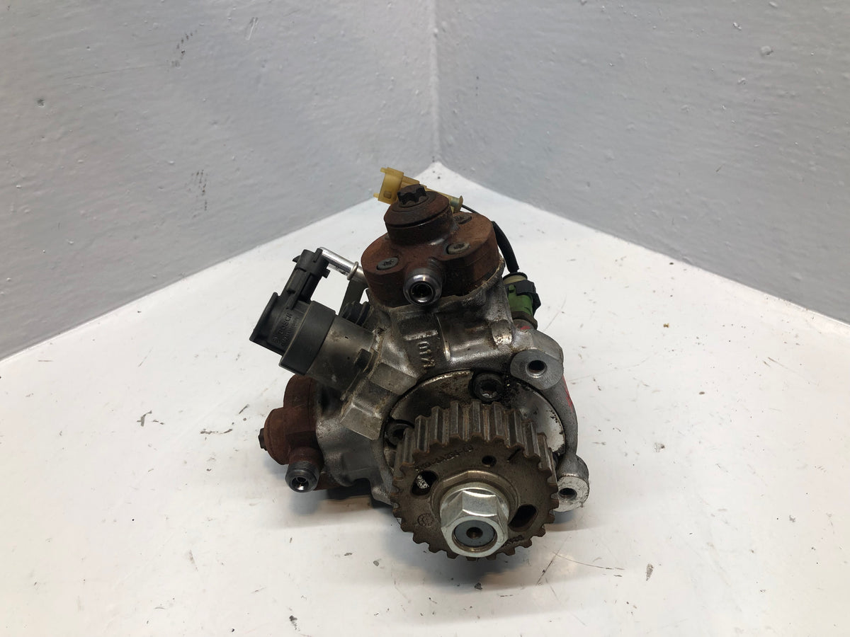 Injection Pump 3.0 TDV6 Discovery or Range Rover Sport High Pressure AH2Q9B395AA