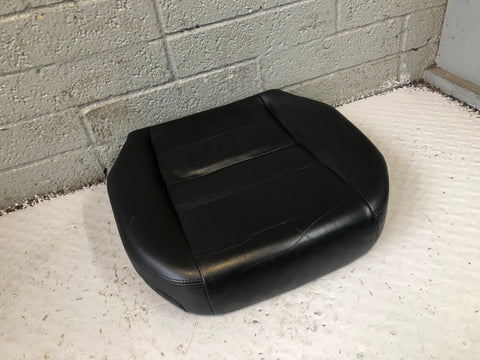 Discovery 3 Seat Base Near Side Front Soft Black Leather Land Rover L07106