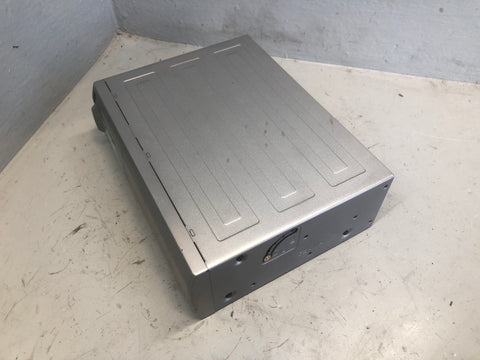 Range Rover L322 CD Multi Changer 6 Disc DVD Player Land Rover D01076