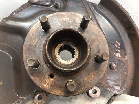 Range Rover L322 Hub Assembly Near Side Front 2006 to 2009 All Models D26086