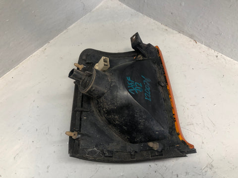 Discovery 2 Indicator Near Side Front TD5 And V8 Land Rover 1998 to 2002