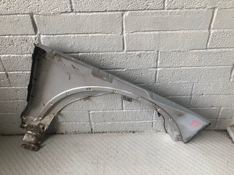 Discovery 3 Wing Near Side Front Zermatt Silver Land Rover 2004 to 2009 K02066