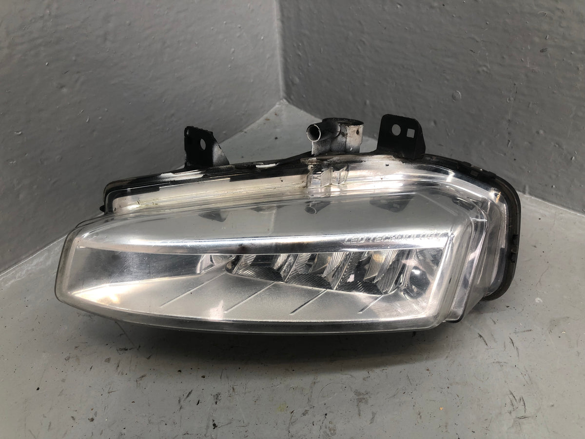 Range Rover Evoque Front Fog Light Near Side Right FJ32-15201-AB 2011 to 2015