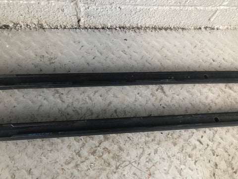 Discovery 4 Roof Rails Three Quarter Length Roof Bars Land Rover D13086