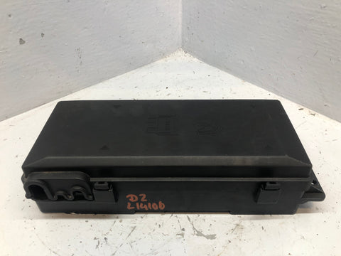 Discovery 2 Under Bonnet Fuse Box TD5 Land Rover YQE000300 1998 to 2004