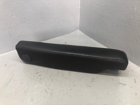 Discovery 3 Armrest Black Leather Near Side Front Passenger Land Rover K02066