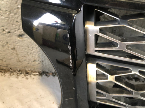 Range Rover Sport Front Grille Facelift in Blackj and Silver 2009 to 2013 J14106
