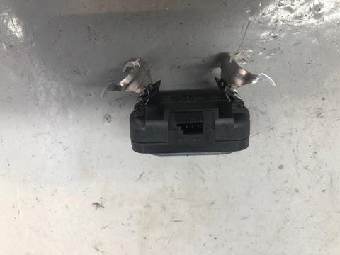 Jaguar XF Rain Sensor Windscreen X250 8X23-17D547-CA 2009 to 2015