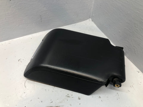 Discovery 3 Centre Console Lid Armrest Leather Land Rover L07106