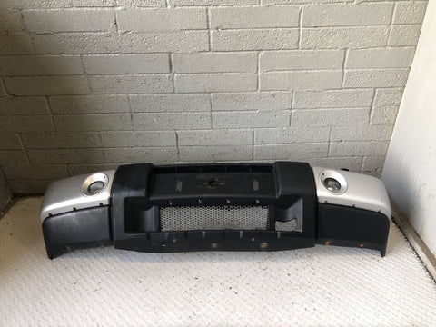 Discovery 2 Front Bumper Complete Facelift Land Rover 2002 to 2004 Silver