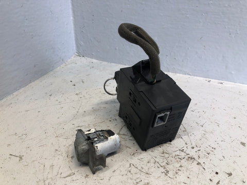 Freelander 2 Ignition Barrel Key Door Lock Land Rover 2006 to 2015 D14106