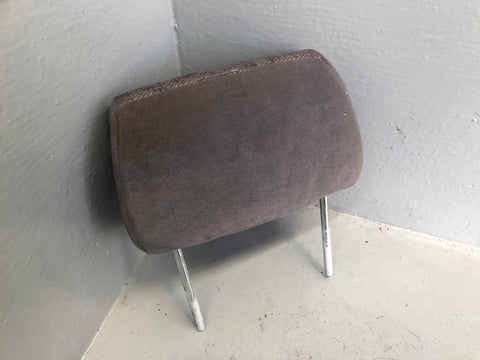 Discovery 2 Headrest Off Side Rear Cloth in Grey Pattern Land Rover 1998 to 2004