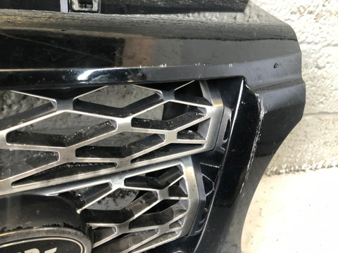 Range Rover Sport Front Grille Facelift in Blackj and Silver 2009 to 2013 J14106