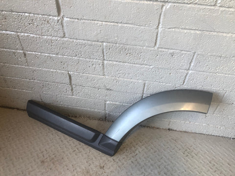 Discovery 4 Door Wheel Arch Trim Near Side Rear Scotia Grey Land Rover J18066