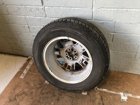 Freelander 2 Alloy Wheel and Tyre 17" Land Rover 235/65R17 2006 to 2015 D14106A