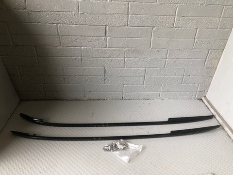 Discovery Sport Roof Rails L550 Pair of Genuine Land Rover 2014 to 2019
