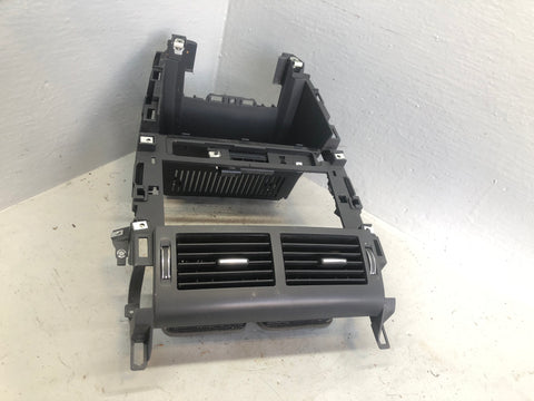 Discovery Sport Air Vents Dashboard Centre L550 Land Rover 2014 to 2019
