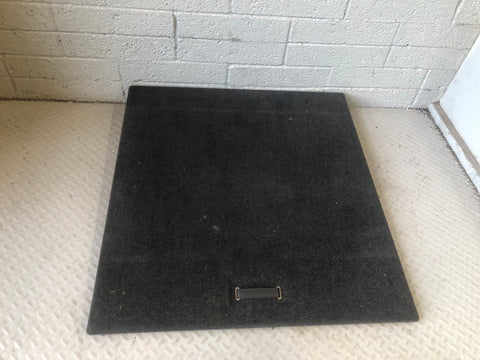 Range Rover L322 Boot Floor Carpeted in Black 2002 to 2012 D01076