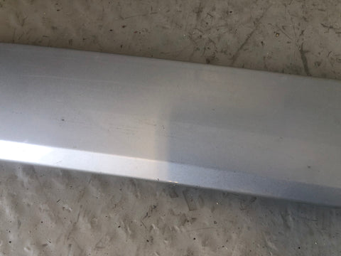 Discovery 4 Tailgate Trim External Lower Zermatt Silver Land Rover 2009 to 2014