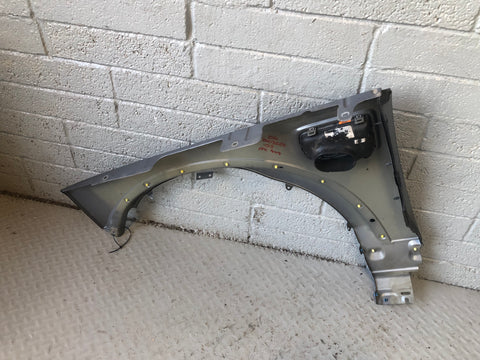 Discovery 4 Wing Off Side Front Orkney Grey Land Rover 2009 to 2016 D03086