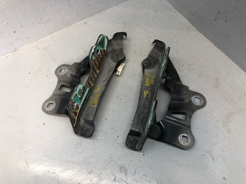 Range Rover L405 Bonnet Hinges Pair Of in Black 2013 to 2017