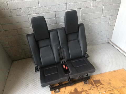 Discovery Sport Rear 3rd Row Seats Pair Black Leather L550 Land Rover L15066
