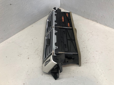 Range Rover L405 Dashboard Air Vents Centre CK52-01820-A 2013 to 2017