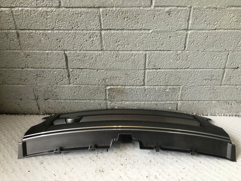 Discovery 3 Grille Front Stornoway Grey 907 Land Rover 2004 to 2009 L07106