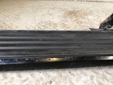 Discovery 3 4 Side Steps Pair Of Black Land Rover 2004 to 2014 K26086