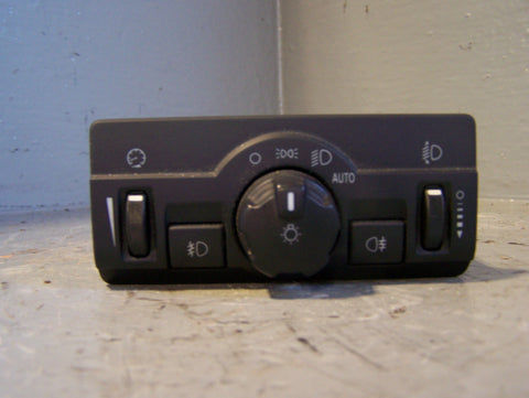 Freelander 2 Headlight Switch HSE 6G9N-13A024-HE Land Rover 2006 to 2011