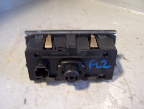 Freelander 2 Headlight Switch HSE 6G9N-13A024-HE Land Rover 2006 to 2011