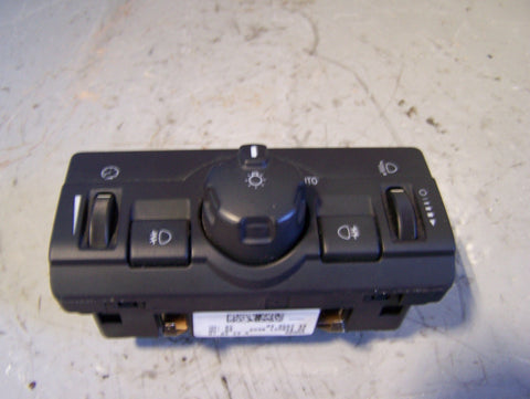 Freelander 2 Headlight Switch HSE 6G9N-13A024-HE Land Rover 2006 to 2011