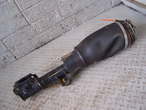 Range Rover L322 Air Suspension Strut Off Side Front 2006 to 2013 R24065