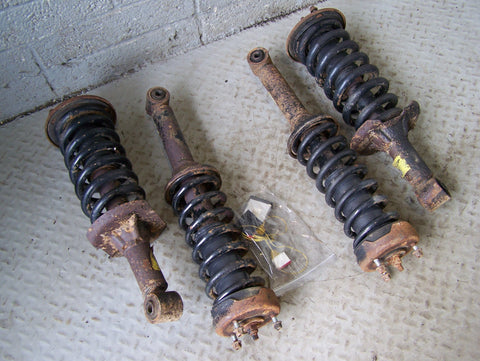 Discovery 3 Coil Shock Set x4 Springs Conversion Dunlop 03139A Land Rover L04075