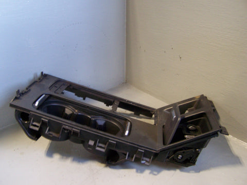 Range Rover L322 Centre Console Fascia Cup Holders 12V Port Black 2006 to 2013