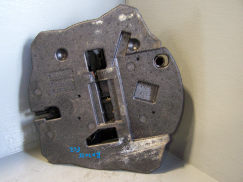 Freelander 2 Scissor Jack with Handle in Housing Brace Land Rover R07075