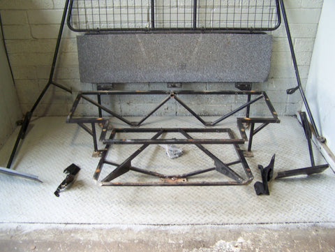 Discovery 3  Bulkhead Commercial with Fittings Genuine Land Rover 2004 to 2009
