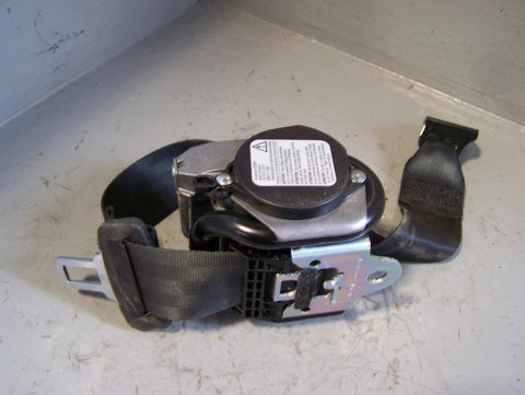 Discovery Sport Seat Belt Off Side Rear 3rd Row L550 Land Rover 2014 to 2019