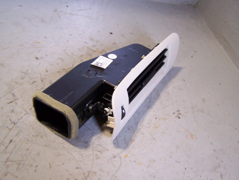 Discovery Sport Air Vent Off Side Right C Pillar L550 Land Rover 2014 to 2019